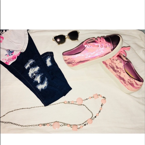 Pink Lace Metallic Platform Sneaks❤️ - Picture 7 of 8